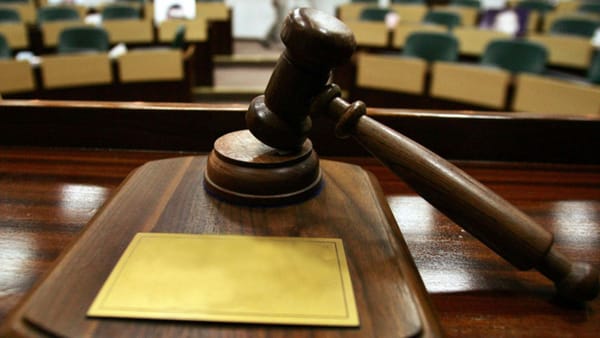 Nu a declarat banii la intrarea în R. Moldova și a rămas fără 35.000 de dolari. Ce pedeapsă a primit o femeie din Ucraina