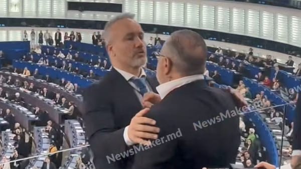 VIDEO/ Cristian Rizea a întrerupt discursul Maiei Sandu în Parlamentul European: „Este un dictator”