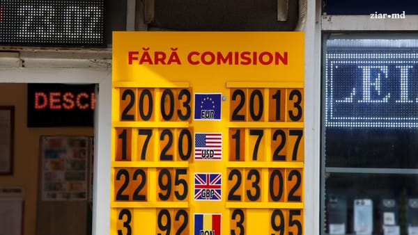 Moneda națională pierde teren în fața euro, dar se întărește față de dolar
