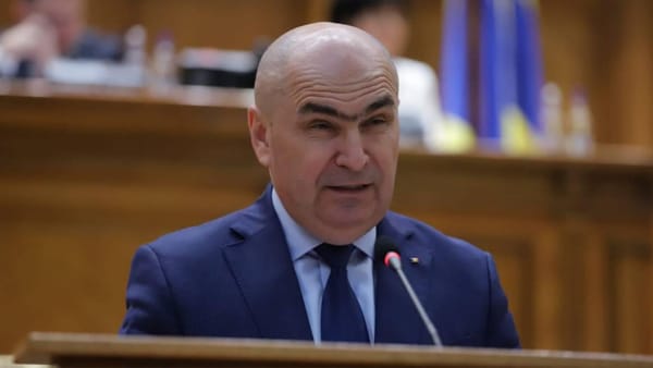 Guvernul Ilie Bolojan, demis. Moțiunea a întrunit cel mai mare număr de voturi „pentru” din istoria Parlamentului României