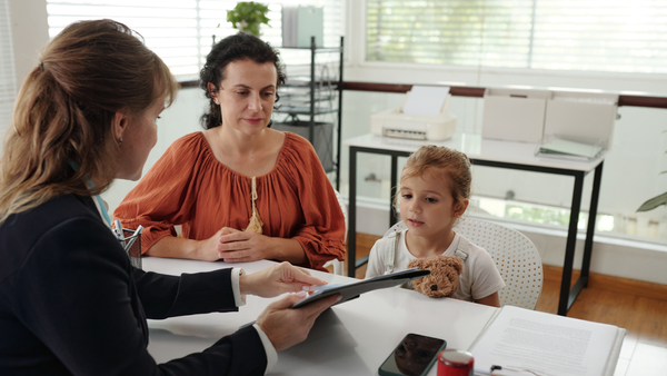 50 de copii așteaptă o familie, dintre cei 109 aflați în evidența serviciilor de protecție din Chișinău, în luna aprilie 2026