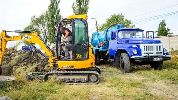 Apă-Canal Chișinău a intervenit de aproape 100 de ori pe zi pentru remedierea avariilor la rețele în luna aprilie