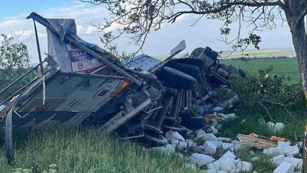Accident grav în raionul Taraclia: doi cetățeni români au murit după ce un autocamion s-a răsturnat