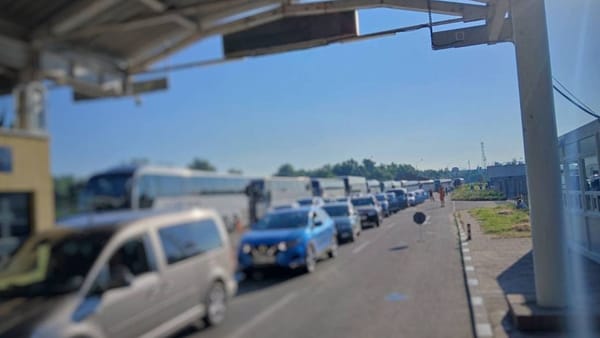 Trafic intens la Giurgiulești-Galați. Poliția de Frontieră îndeamnă călătorii să opteze pentru rute alternative