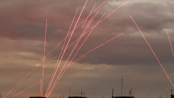 Zelenski a avertizat, iar atacurile au urmat. Rusia a atacat Poltava, Ucraina a lovit în infrastructura din Crimeea