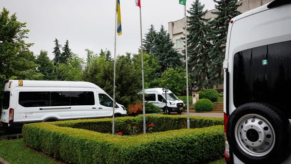 Mai ușor la școală, la serviciu și la medic. Transport nou pentru locuitorii din Călărași, Tuzara și Nișcani