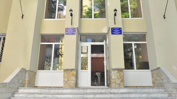 Trei dintre polițiștii suspendați primăvara de la Inspectoratul de Poliție Botanica, reținuți din nou