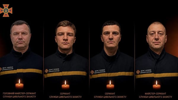 Patru salvatori din Harkov, uciși în timp ce lichidau consecințele unui atac aerian. Alți nouă au fost răniți