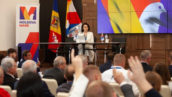 CC menține regulile privind partidele succesoare celor neconstituționale și limitarea activității formațiunilor