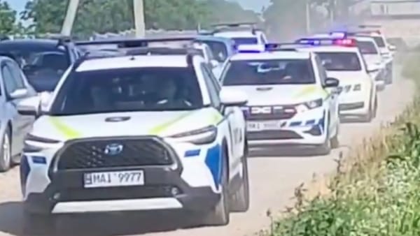 VIDEO/ Polițistul de patrulare Nicolae Dragan, petrecut pe ultimul drum de colegi