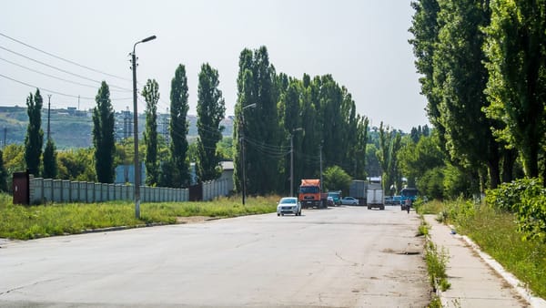 Vești bune pentru șoferii care circulă pe strada Industrială din Chișinău. Primăria a lansat licitația pentru modernizare