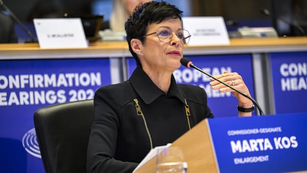 Uniunea Europeană nu discută un scenariu de tip Cipru pentru R. Moldova. Precizările Martei Kos