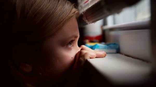 Chișinău: 74 de copii cu statut adoptabil așteaptă o familie. Autoritățile fac apel la adopție