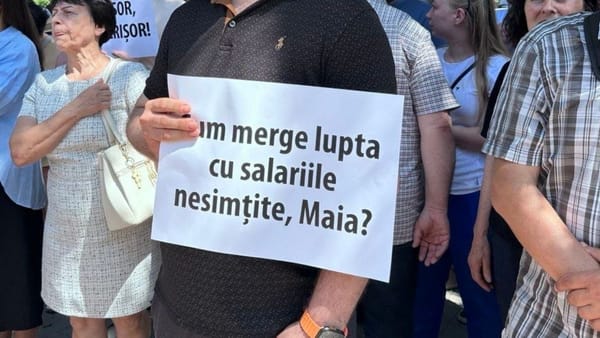 VIDEO/ Protest amplu împotriva politicii fiscale: liderii opoziției critică Guvernul și au chemat cetățenii în stradă