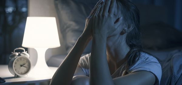 Tânără de 19 ani din Călărași, găsită împreună cu patru tineri într-un apartament. Poliția a deschis o anchetă