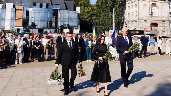 Jardan își cere scuze și explică de ce Munteanu nu a fost anunțat la ceremonia de comemorare a victimelor deportărilor