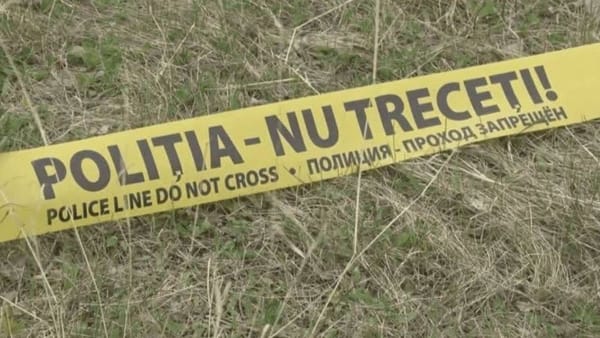 Caz tragic în satul Cărbuna! Un tânăr de 23 de ani a fost găsit împușcat într-un automobil