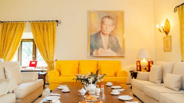 FOTO/ Cum arată reședința Familiei Regale a României? Timp de două luni, Palatul Elisabeta își deschide porțile pentru public