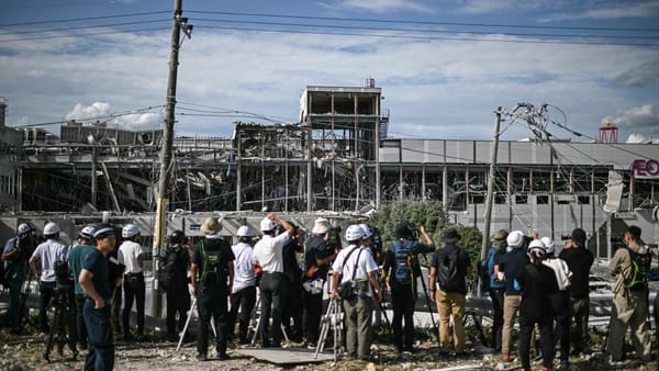 FOTO/ După cutremurul puternic din Japonia, soldat cu 13 morți, au urmat peste 100 de replici