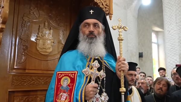VIDEO/ Părintele Antonie de Bălți este întronizat mitropolit al Basarabiei și exarh al Plaiurilor