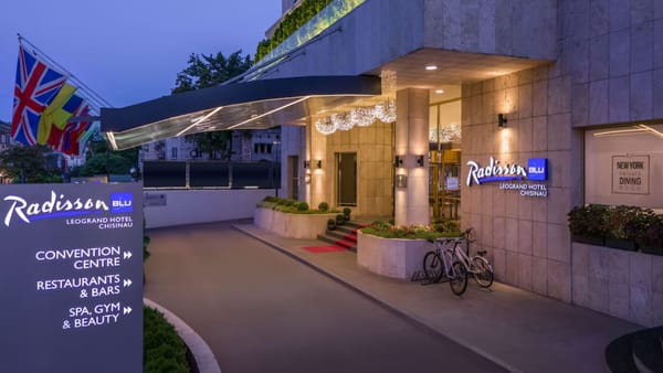 Treizeci și șase de persoane intoxicate, dintre care 12 infectate cu Salmonella: Reacția hotelului Radisson Blu Leogrand