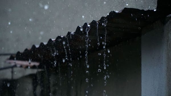 Furtunile revin în centrul și sudul țării. Meteorologii au emis cod galben