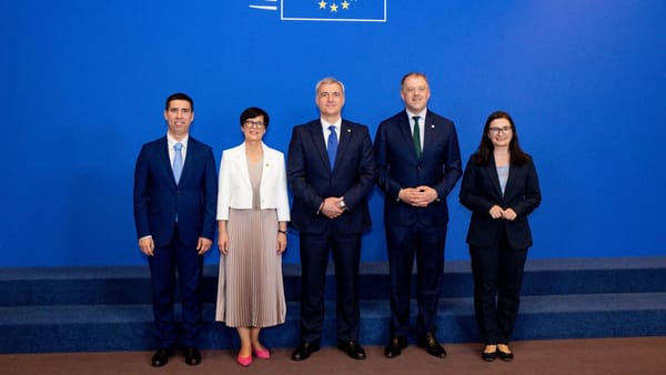 Relații externe și securitate, pe masa negocierilor cu Uniunea Europeană. R. Moldova a deschis oficial Clusterul 6