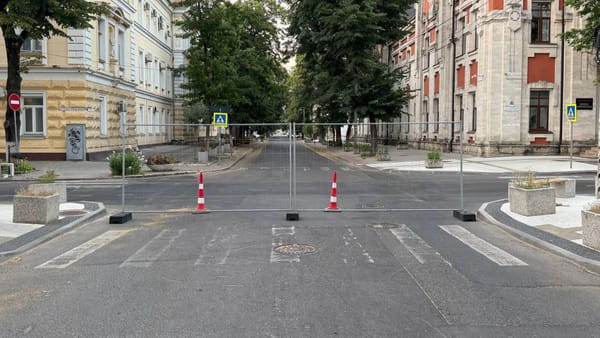 Trafic restricționat pe mai multe străzi din Chișinău. Trei rute de troleibuz își schimbă temporar traseul