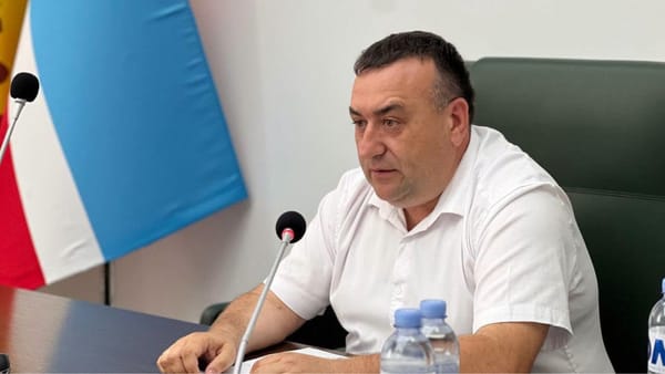 Gaidarji promite o altă abordare la Comrat. Noul președinte al Adunării Populare a Găgăuziei cere dialog cu Chișinăul