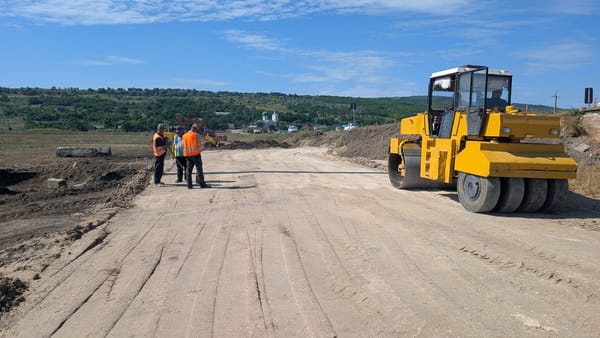 FOTO/ Podul de la Zăicani, de peste 50 de ani, va fi înlocuit. Lucrările au început deja și vor dura până în 2027