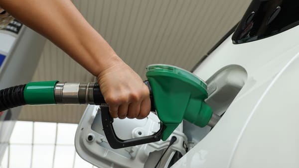 Carburanții se scumpesc din nou. Prețul benzinei crește cel mai mult