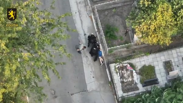 VIDEO/ Opt presupuși membri ai organizației „Kitaeț”, identificați la Bălți. Urmau să se întâlnească într-un cimitir