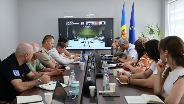 Debitul Nistrului va fi redus din nou. Apa deversată din lacul Novodnistrovsk scade la 75 de metri cubi pe secundă