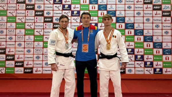 VIDEO/ Doi moldoveni, față în față în finala de judo la Lima. Radu Izvoreanu a cucerit aurul, Denis Vieru-argintul