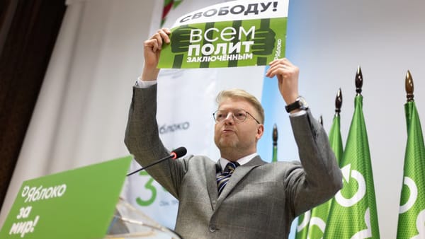 Singurul partid anti-război din Rusia a fost exclus din cursa pentru Duma de Stat
