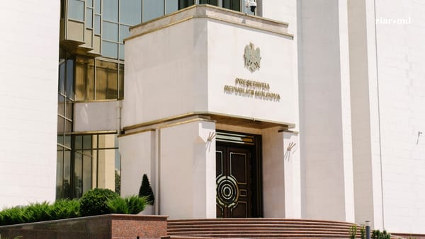 Oficialități și semnatari ai Declarației de Independență, reuniți în sala în care s-a scris istorie - LIVE
