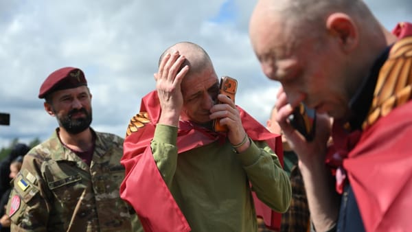 Ucraina și Rusia au început un nou schimb de prizonieri de război. Peste 200 au fost deja întorși acasă – FOTO/VIDEO