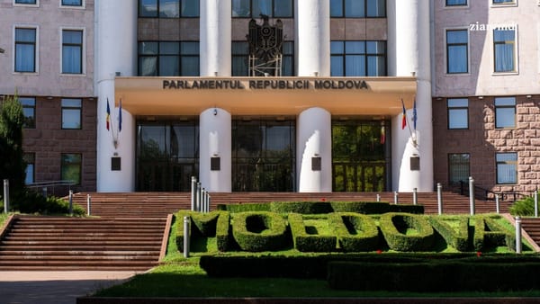 Deputații încep sesiunea de toamnă pe 1 septembrie. Legile necesare aderării la UE sunt în prim-plan