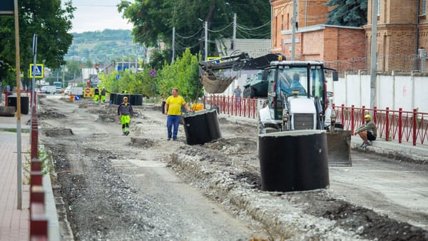 Trafic suspendat timp de trei zile la o intersecție din Bălți. Troleibuzul nr. 1 își schimbă traseul
