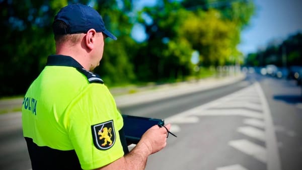 Trafic mai aglomerat pe drumurile naționale. Poliția vine cu recomandări pentru șoferii care revin în țară