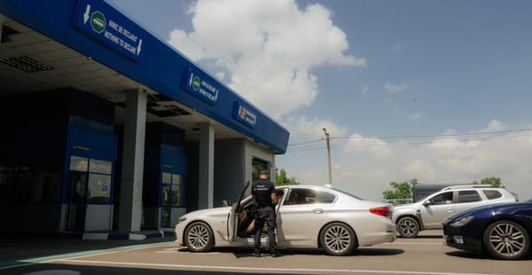 Reguli noi pentru mașinile cu numere străine în R. Moldova. Ce se schimbă din 1 septembrie 2026