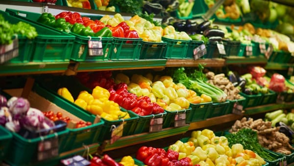 Țara de origine a alimentelor devine obligatorie la raft. Noile reguli intră în vigoare de astăzi