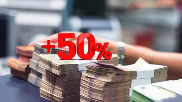 Băncile, puse să dea mai mult pentru țară. Autoritățile vor să majoreze impozitul pe venit cu 50%