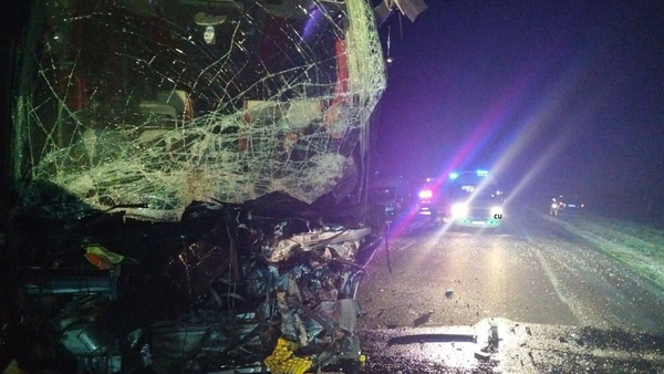 Accident cumplit la Orhei: doi bărbați au murit după ce un SUV s-a ciocnit frontal cu un autocar plin cu pasageri