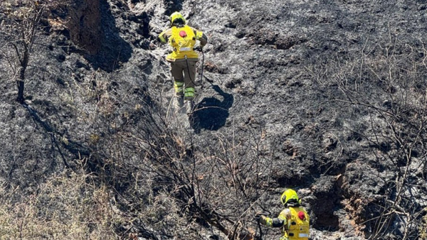 Al doilea contingent de pompieri moldoveni a avut prima intervenție în Grecia: au lichidat focare ascunse ale unui incendiu
