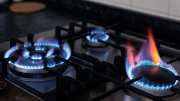 Când va fi aprobat noul tarif la gaz - ANRE anunță ședință publică. Energocom a solicitat o majorare de aproape șase lei