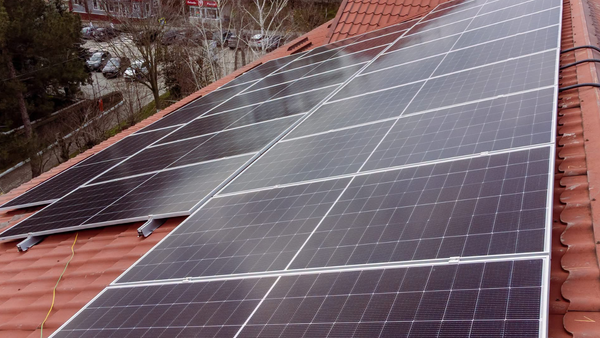 Moldovenii se pot asocia pentru a-și produce energia: Până la 100.000 de dolari pentru fiecare proiect