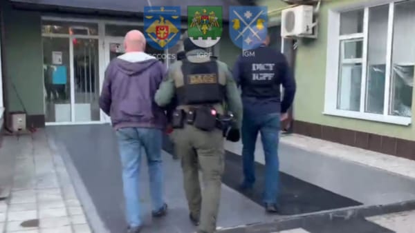 Plăteau până la 7.000 de euro să ajungă în UE: Migranții munceau pe șantierele din Chișinău până la plecare