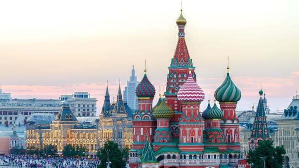 Rusia Unită conduce alegerile parlamentare din Rusia. Partidul lui Putin acumulează peste 57% din voturi