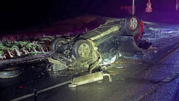 O familie, implicată într-un grav accident produs în raionul Strășeni: Copila de șase ani este în stare gravă